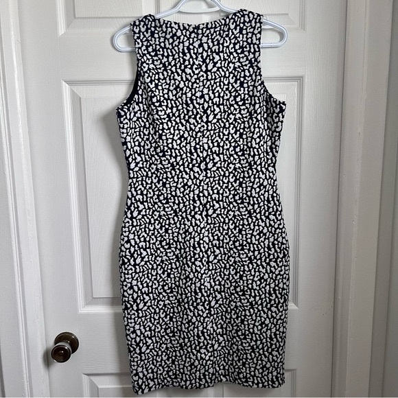 Michael Kors Dress blue white leopard print v-neck midi size 10 medium cocktail - Picture 4 of 5